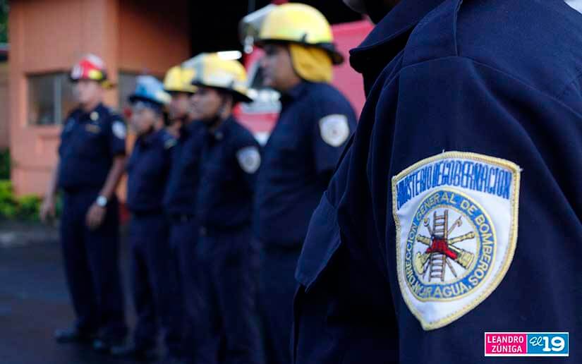 BOMBEROS